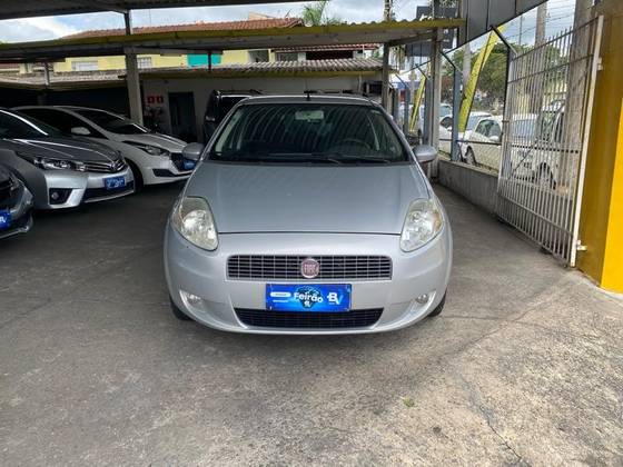 FIAT PUNTO 1.4 8V FLEX 4P MANUAL